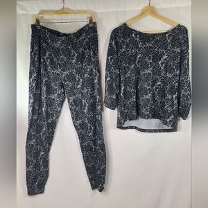 Tahari Super Soft Matching lounge Set- XL Womens